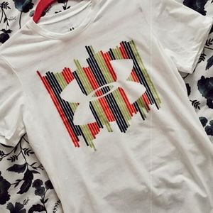 Under Armour T-shirt